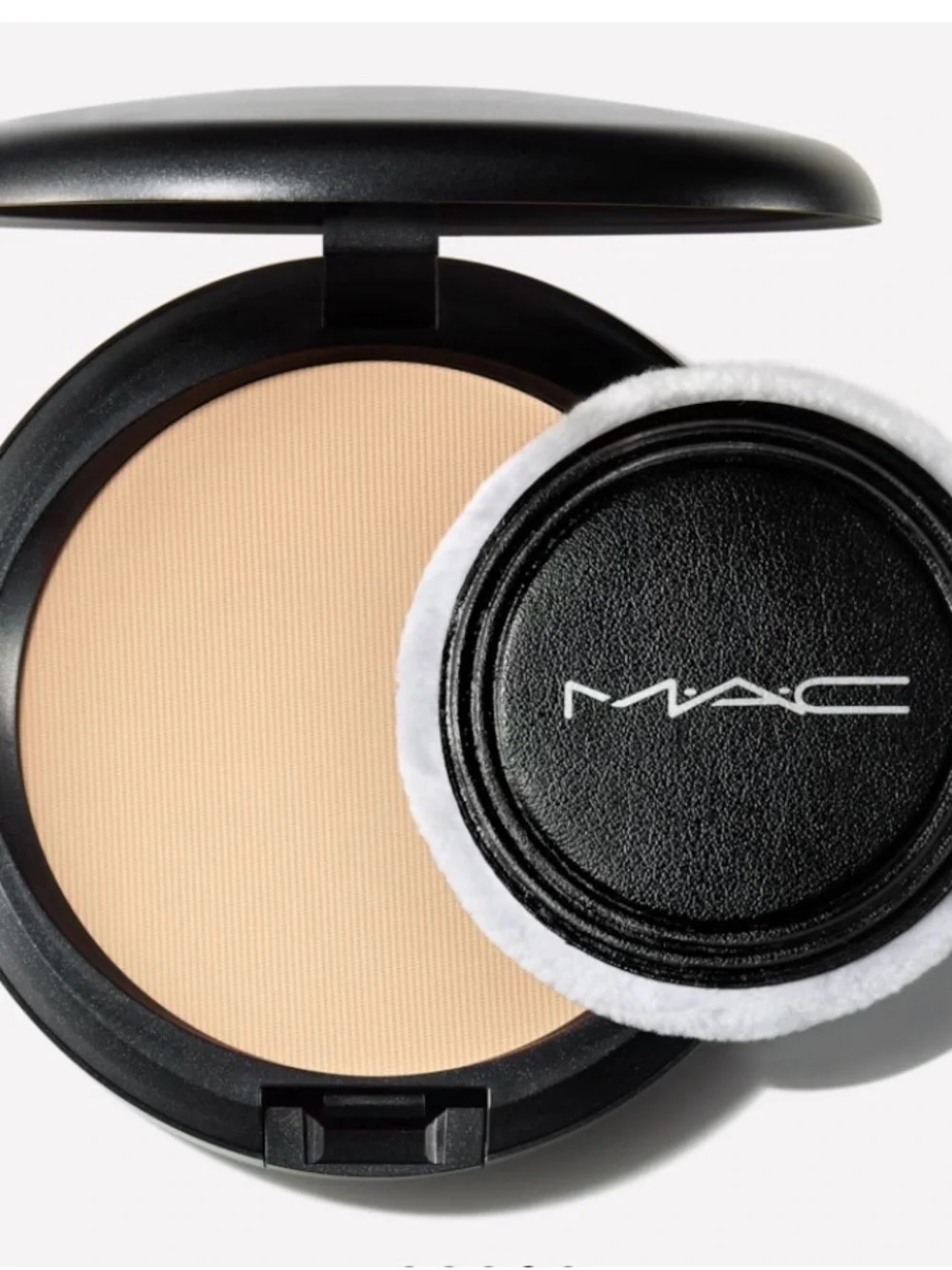 MAC Cosmetics Blot Powder - Light Shade